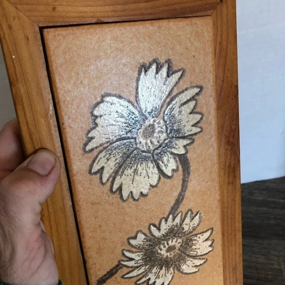 Vtg MCM Wood  and Tile Wall Hanging/ Trivet - Picture 4 of 8